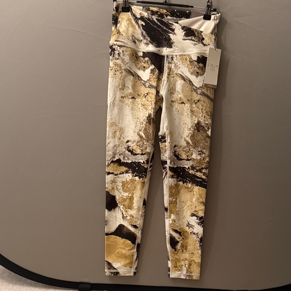 CALIA by Carrie Underwood Marble Print Leggings - Black, Gold, Cream